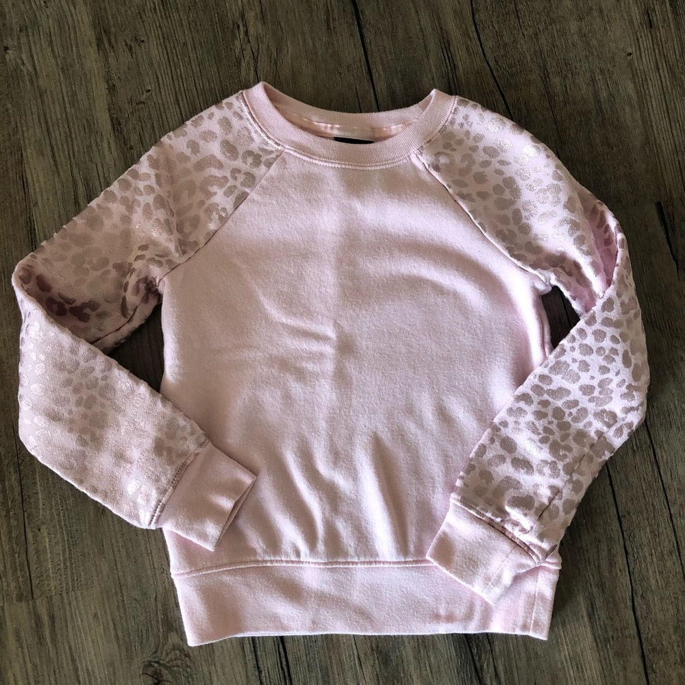Girls Size 4-5 Athletic Works sweatshirt